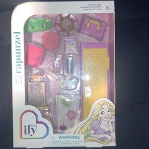 COPY - Rapunzel ily 4EVER accessory pack